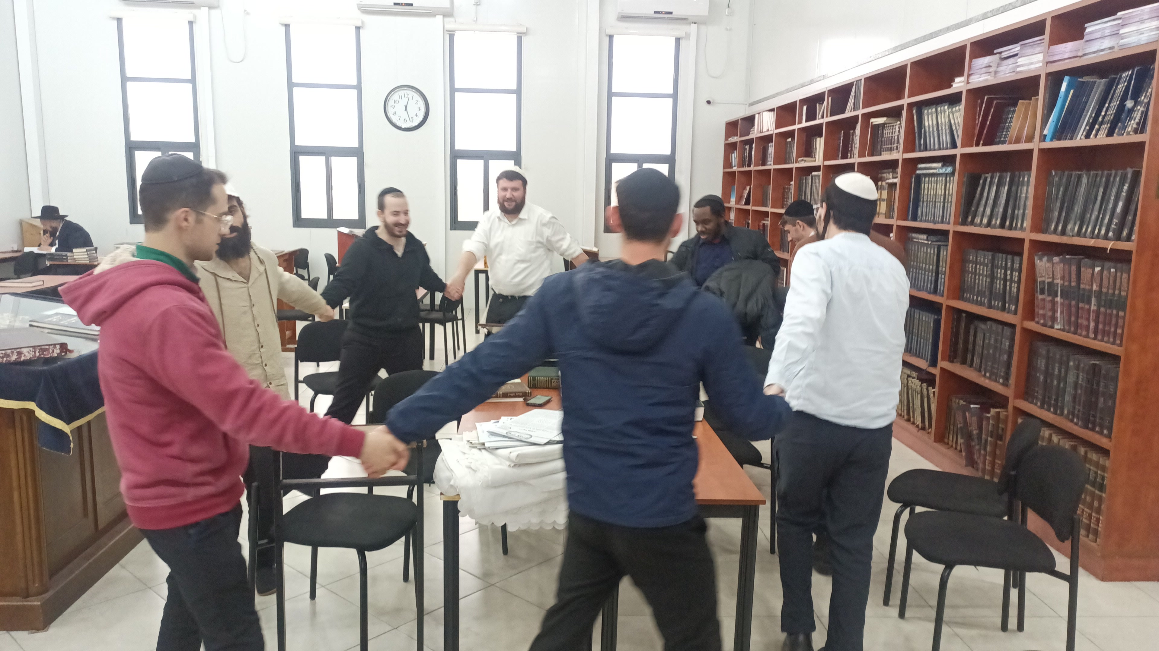 A Circle of Simcha at The Breslov Yeshiva