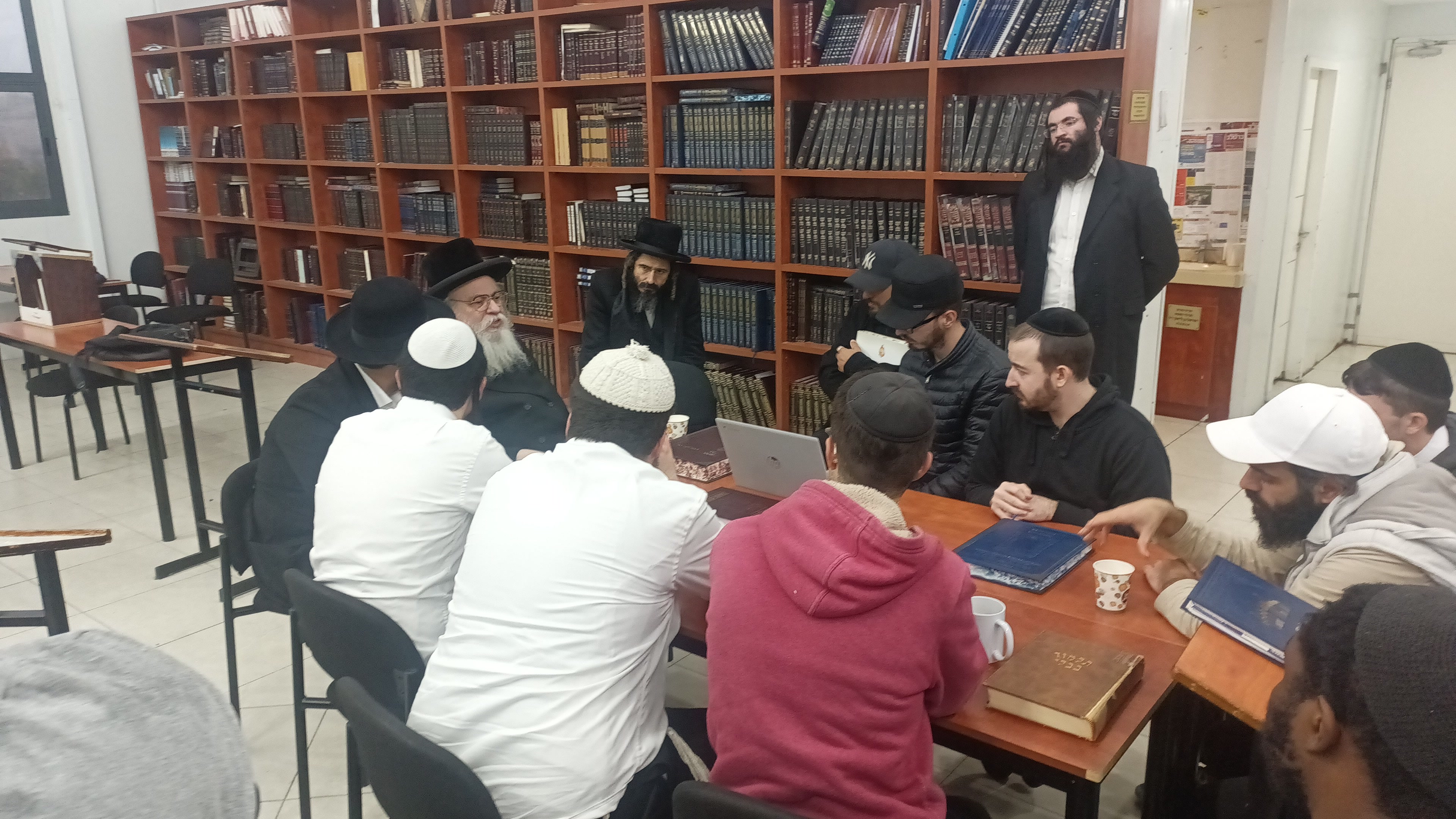 A Shiur with Rabbi Kivak at The Breslov Yeshiva