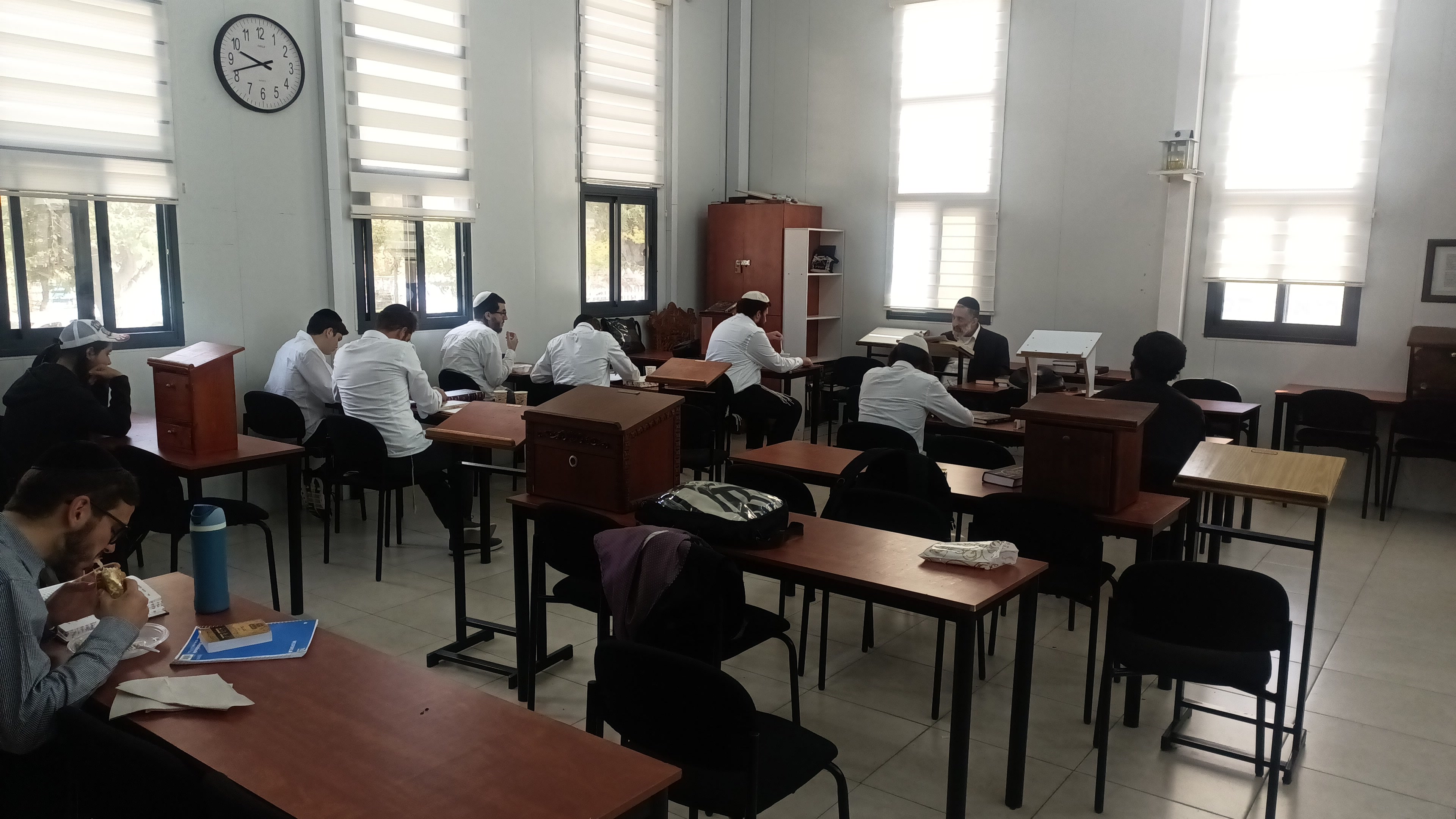 Morning Seder at The Breslov Yeshiva